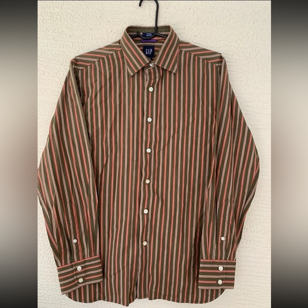 Gap Men’s Fitted Striped Button Front Dress Shirt Sz S 14-14 1/2"